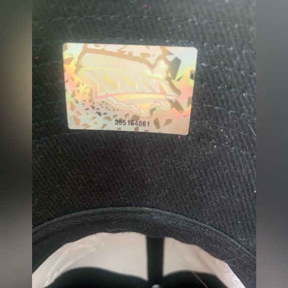 NFL NE Patriots XXXVI Super Bowl Champions Snapback Hat Cap - Picture 5 of 6